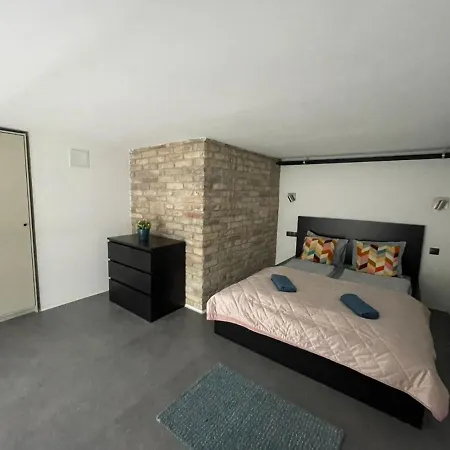 Design Gallery Inbp08 Studio Apartment